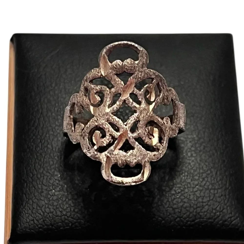 Antique Handmade 14K White Gold Filigree Diamond Cut Ring Size 6.25